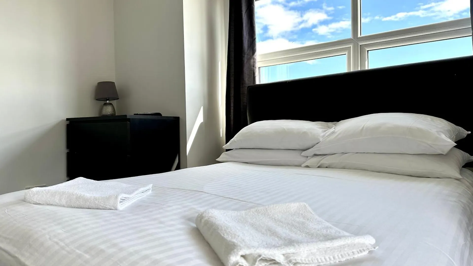 Sienna Family Holiday Apartments By Blackpool Service Apartments